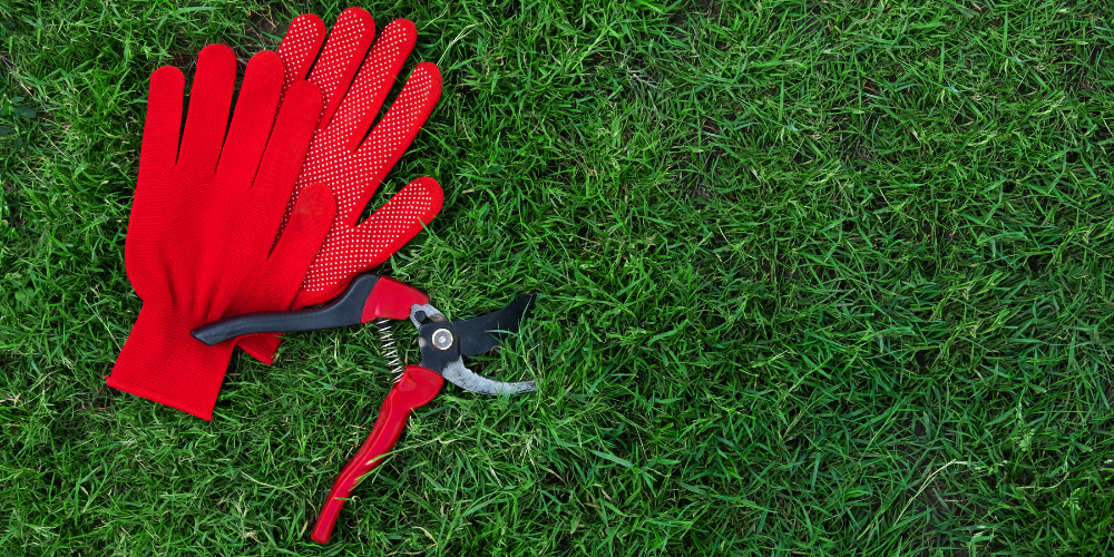 Millcreek Gardens-Salt Lake City-Utah-Holiday Gift Guide 2023-garden gloves